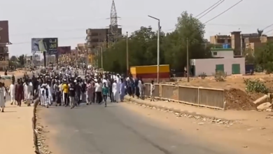 بالصور ..مسيرات للسودانيين تحت شعار " جمعة الغضب " رفضا لممارسات الدعم السريع 5 مسيرات للسودانيين تحت شعار " جمعة الغضب " رفضا لممارسات الدعم السريع