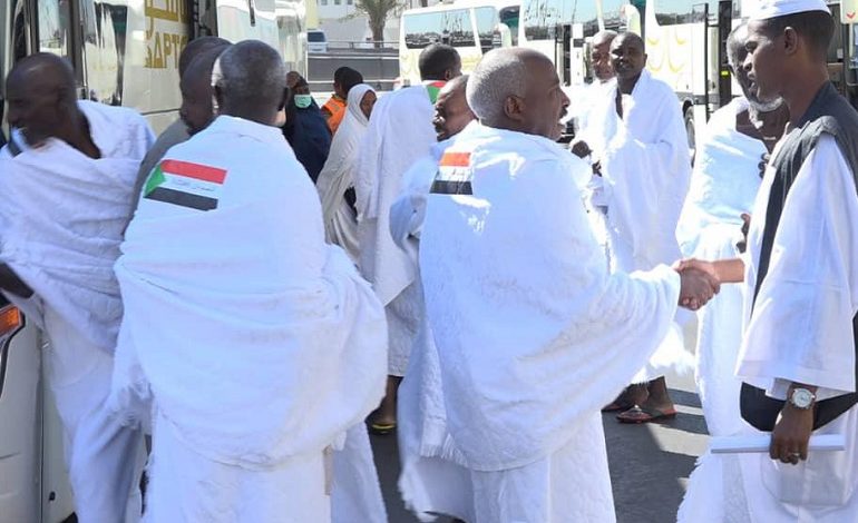 قوات الدعم السريع تنهب بعثة حجاج ولاية شمال دارفور 1 قوات الدعم السريع تنهب بعثة حجاج ولاية شمال دارفور