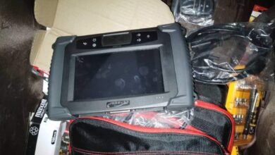 بالصور ..الجمارك تحبط محاولة تهريب مفاتيح وكمبيوترات وشفرات لتشغيل السيارات المنهوبة لصالح الدعم السريع 3 الجمارك تحبط محاولة تهريب مفاتيح وكمبيوترات وشفرات لتشغيل السيارات المنهوبة لصالح الدعم السريع