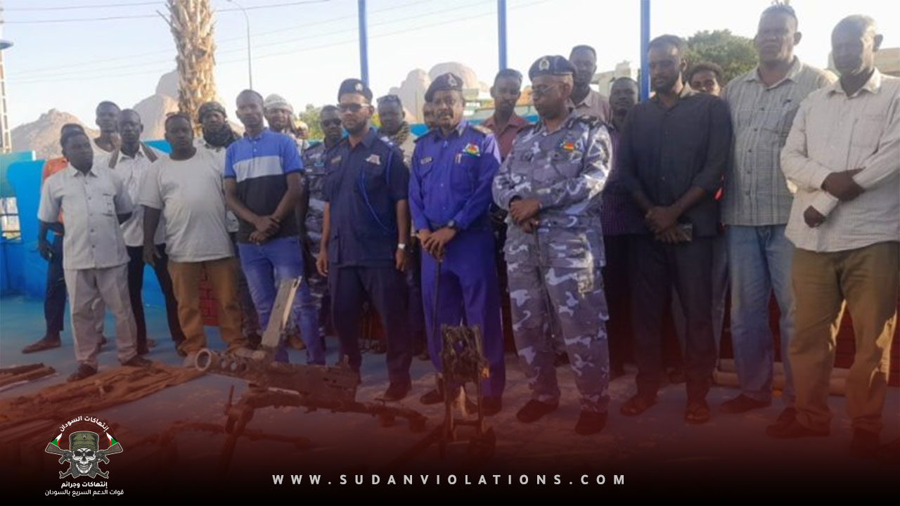 أسلحة ومعدات عسكرية متطورة تضبطها الشرطة على الشريط الحدودي في ولاية كسلا