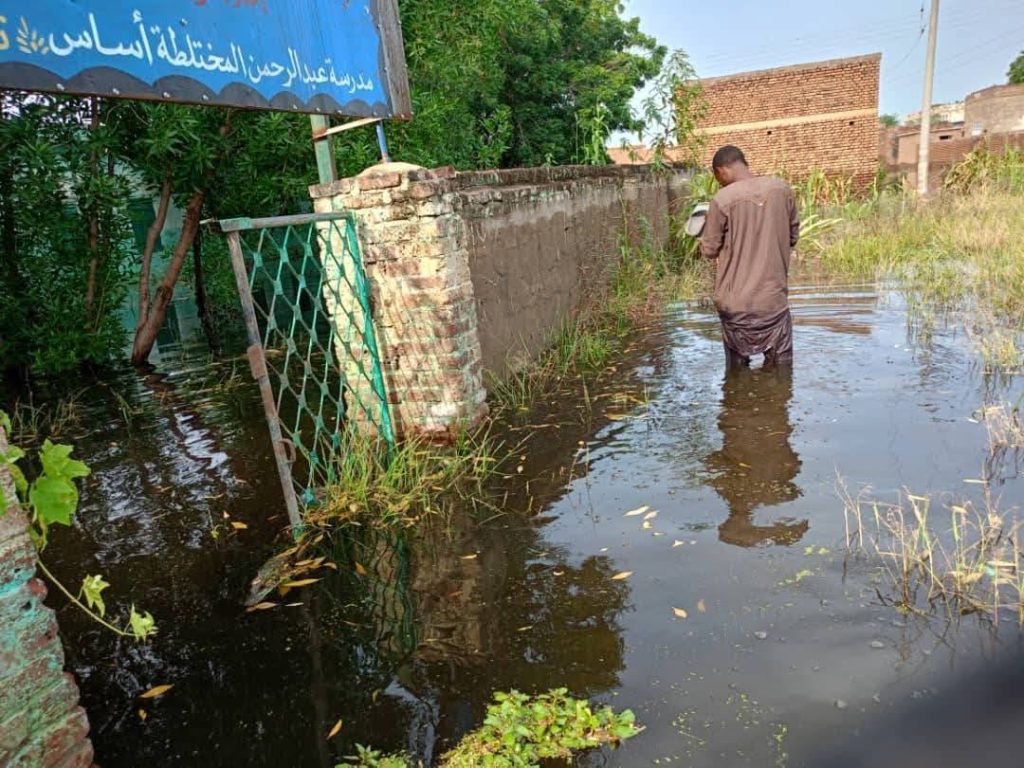 مليشيا الدعم السريع تغرق قرية "عبدالرحمن" ريفي المسلمية بالكامل بالمياه 3 مليشيا الدعم السريع تغرق قرية 22عبدالرحمن22 ريفي المسلمية بالكامل بالمياه